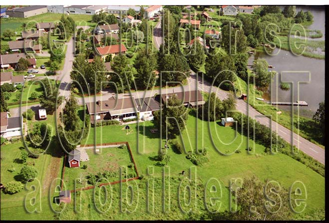 FFF 98-8905, #30. FFF 98-8905_0030 (Uppges vid kontakt med Svenska Aero-Bilder AB)